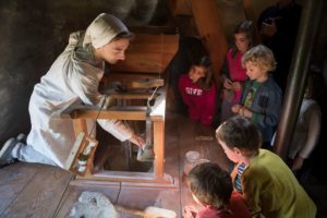 Atelier au Moulin de l'Epinay - La Chapelle-Saint-Florent © D.Drouet