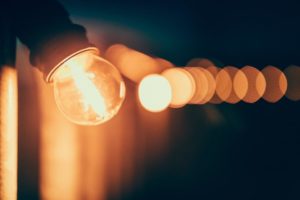 ampoules mikael-kristenson-242079-unsplash