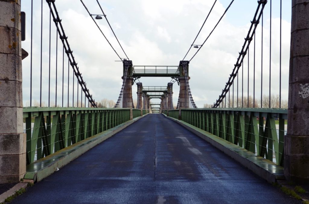 Pont Mesnil-Ingrandes