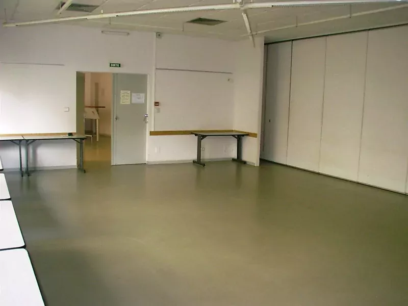 Intérieur de la salle Atlantide à la Pommeraye (vide)