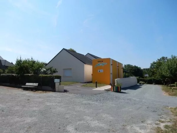 Vue extérieure sur la salle Espace Petit Anjou de Bourgneuf-en-Mauges