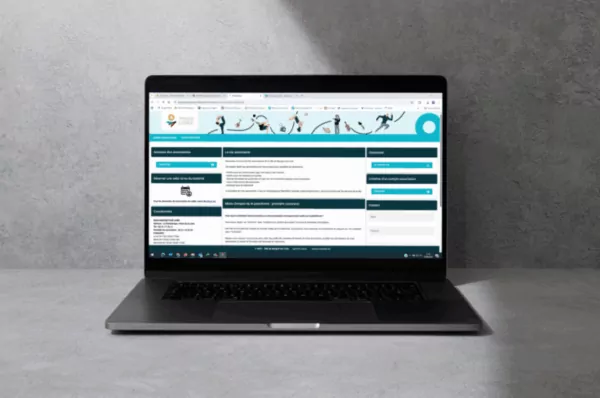 image d'un ordinateur avec la page des associations de demande de subventions